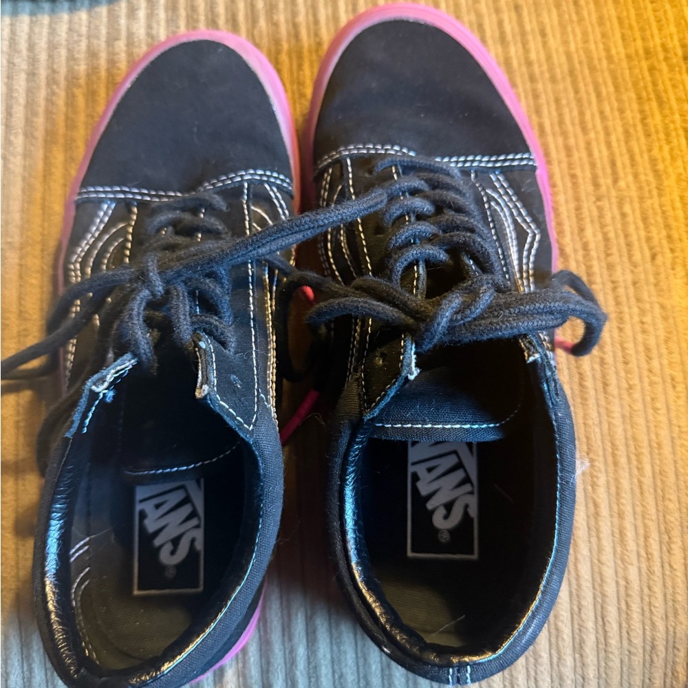Vans Old Skool Shoe Sour Power Hot Pink Lightly Worn